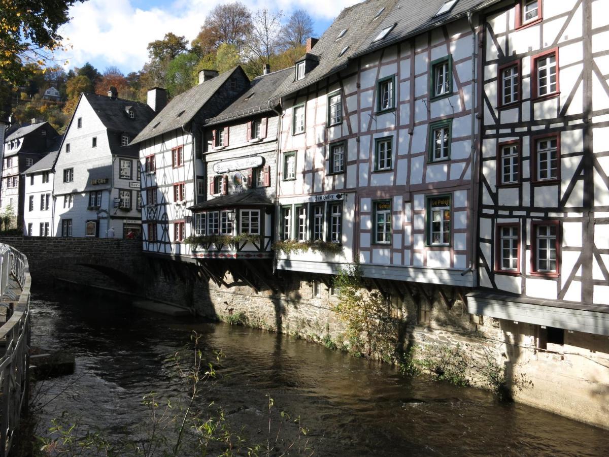 Historisches Haus im Herzen von Monschau Exterior foto